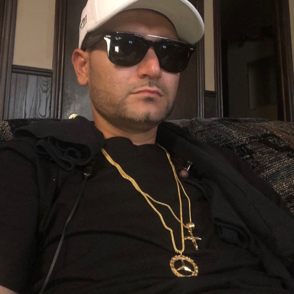 Meet your Posher, Raed - Picture 1 of 1